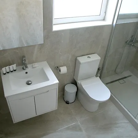 Corina & Apartamento