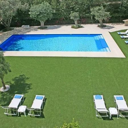 Apartamento Corina & *