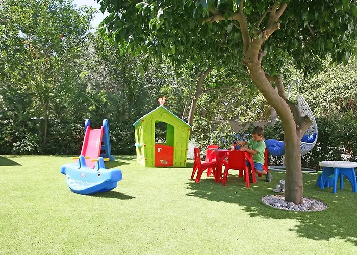 Apartamento Corina & Limassol