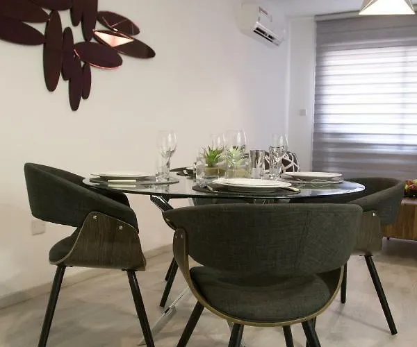 Corina & Apartamento *